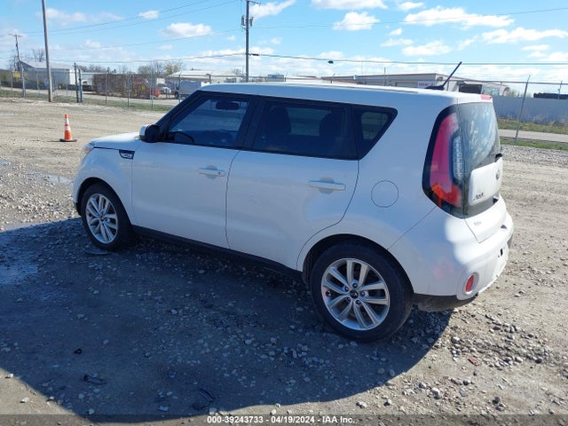 KIA SOUL + 2018 KNDJP3A56J7900910 Image 3