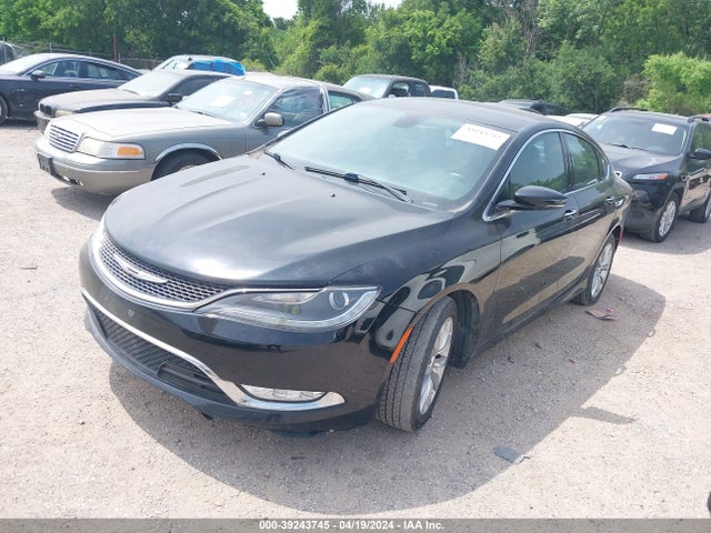 Chrysler 200 C 2015 1C3CCCCG3FN509885 Image 2