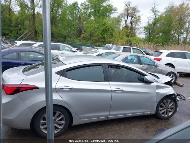 Hyundai ELANTRA SE 2015 5NPDH4AE3FH608439 Image 13