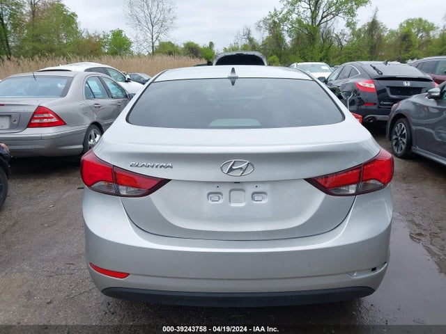 Hyundai ELANTRA SE 2015 5NPDH4AE3FH608439 Image 16