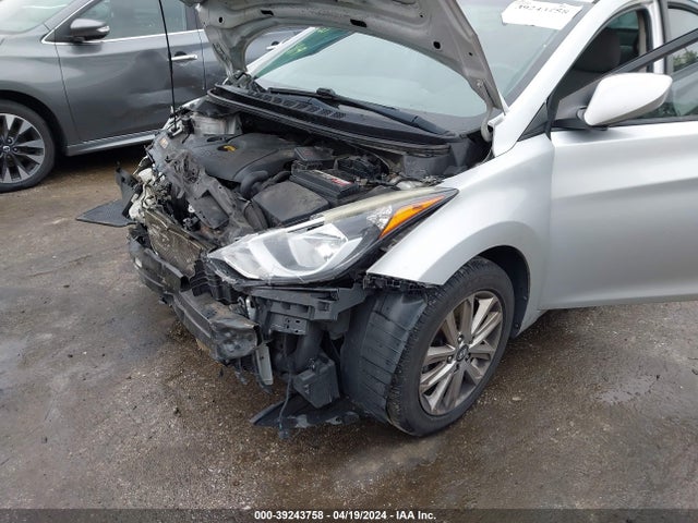 Hyundai ELANTRA SE 2015 5NPDH4AE3FH608439 Image 17