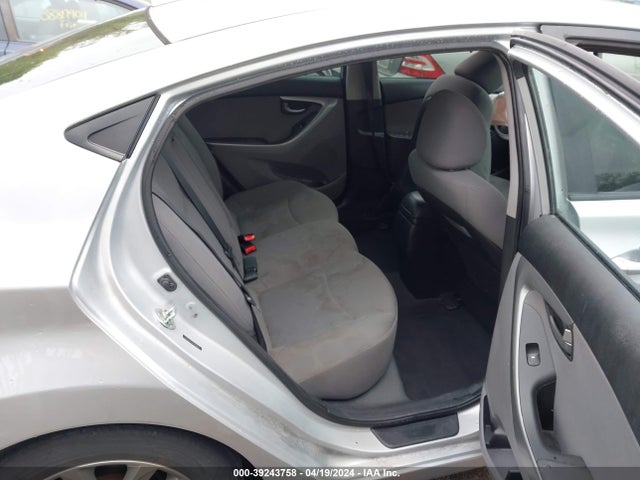 Hyundai ELANTRA SE 2015 5NPDH4AE3FH608439 Image 8