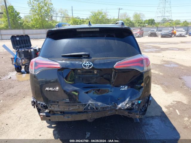 2T3RFREV5JW735701 Toyota Rav4 Xle