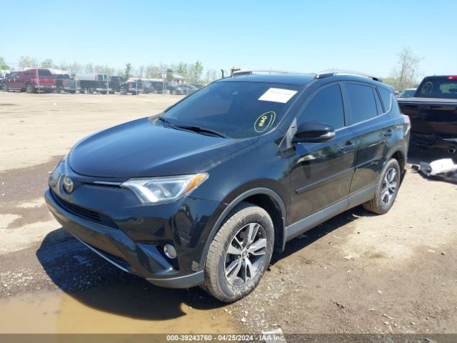 2T3RFREV5JW735701 Toyota Rav4 Xle