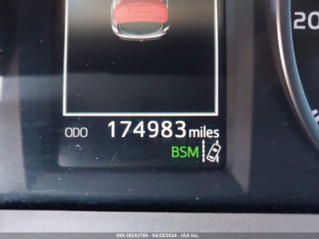2T3RFREV5JW735701 Toyota Rav4 Xle