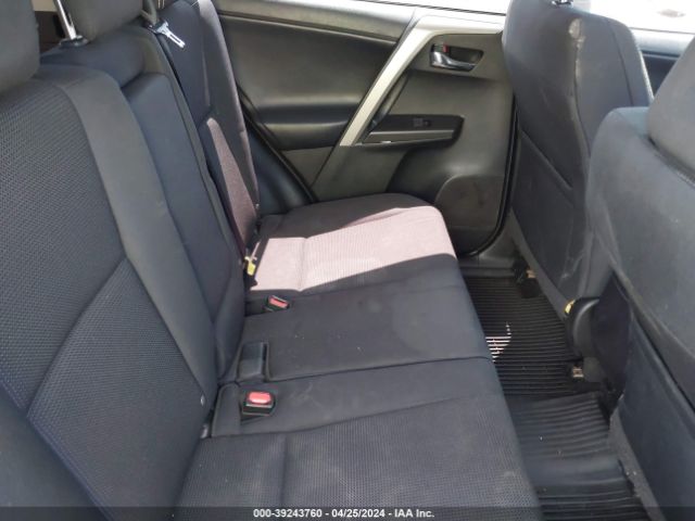 2T3RFREV5JW735701 Toyota Rav4 Xle