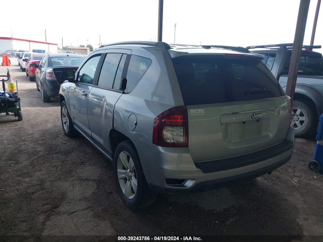 Jeep Compass Sport 2016 1C4NJCBA7GD810612 Image 3