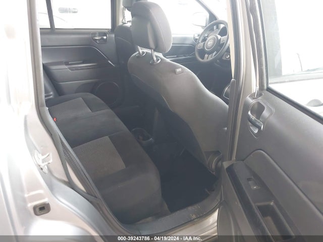 Jeep Compass Sport 2016 1C4NJCBA7GD810612 Image 8