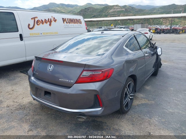 Honda Accord Touring 2016 1HGCT2B08GA001304 Image 4