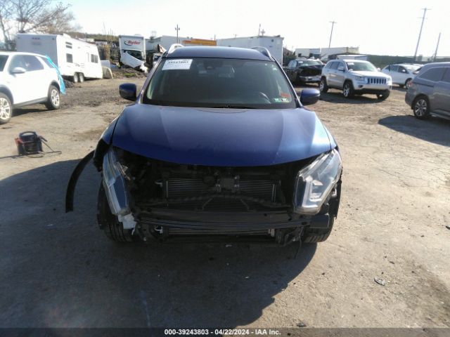 JN8AT2MT9KW502876 Nissan ROGUE SV