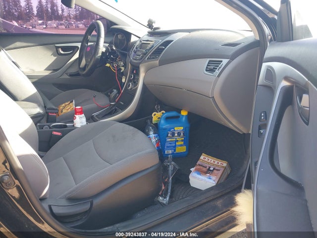 Hyundai ELANTRA SE 2016 5NPDH4AEXGH697573 Image 5