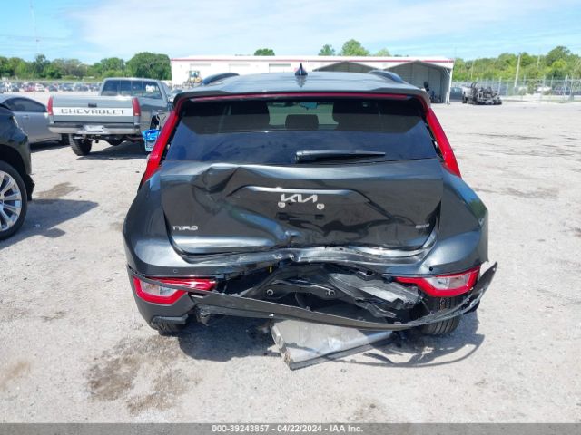 KNDCR3LE9R5157327 KIA NIRO EX