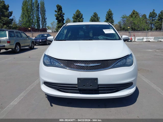 Chrysler Pacifica Lx 2017 2C4RC1CG2HR748280 Image 6