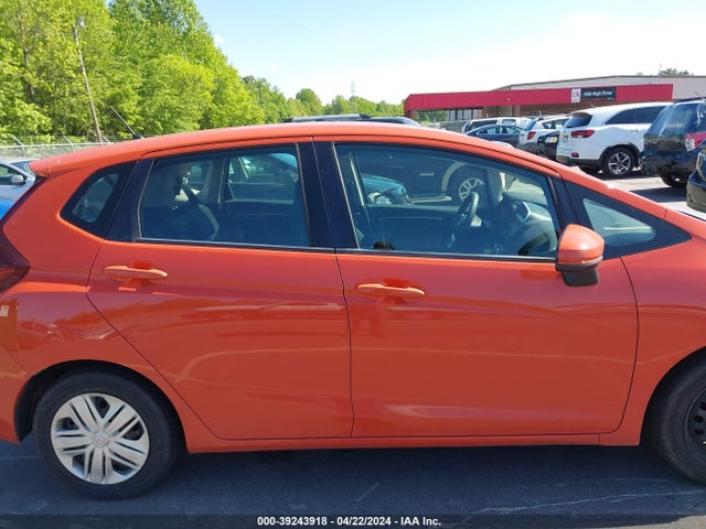 Honda FIT LX 2018 3HGGK5H55JM704569 Image 14