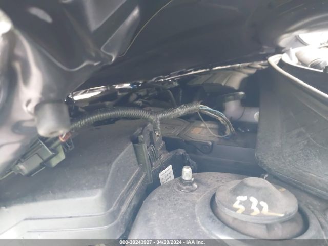KMHLL4AG6PU540233 Hyundai ELANTRA SE