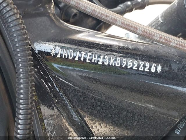 2019 HARLEY-DAVIDSON FLHTKSE 1HD1TEH13KB952826 Photo 9