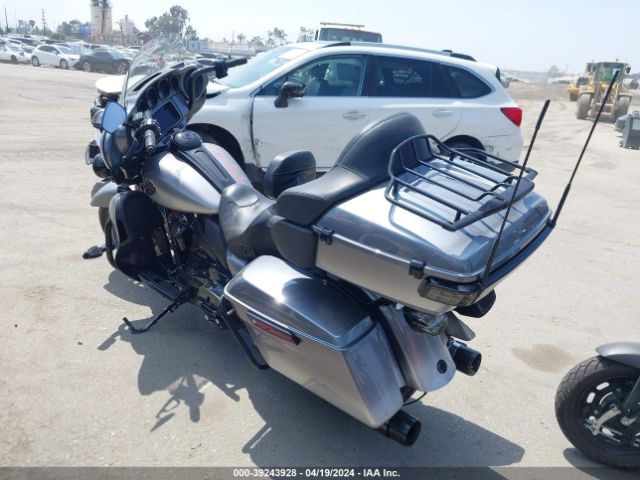 2019 HARLEY-DAVIDSON FLHTKSE 1HD1TEH13KB952826 Photo 2