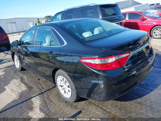 Toyota CAMRY LE 2015 4T1BF1FK4FU044991 Image 3