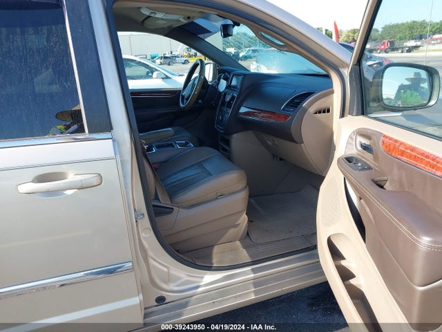 Chrysler Town & Country Touring 2014 2C4RC1BG0ER461663 Image 5