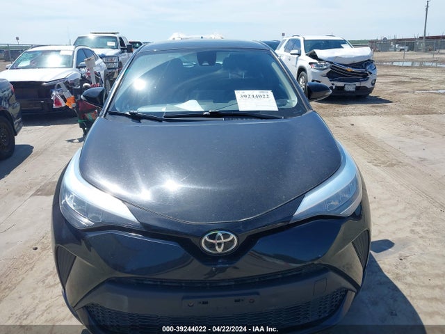Toyota C-HR LE 2020 NMTKHMBX5LR115972 Image 12