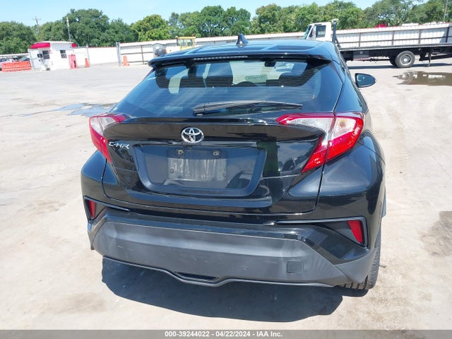 Toyota C-HR LE 2020 NMTKHMBX5LR115972 Image 16