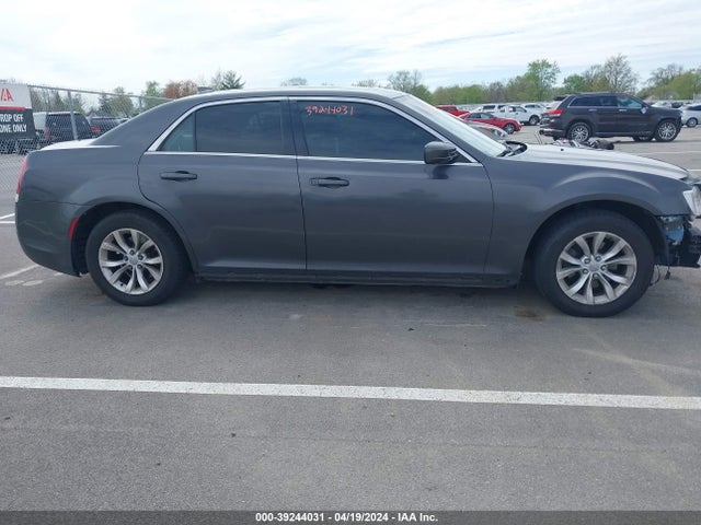 Chrysler 300 Anniversary Edition 2016 2C3CCAAG9GH190591 Image 14