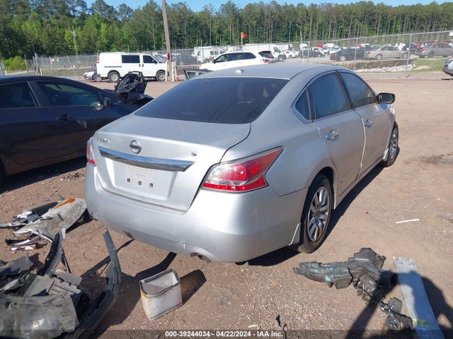 Nissan Altima 2.5 S 2015 1N4AL3AP2FC143439 Image 4