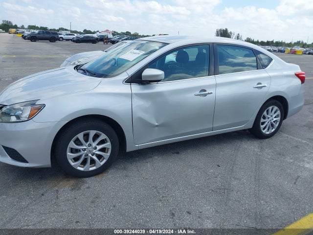 Nissan SENTRA SV 2018 3N1AB7APXJL655700 Image 6