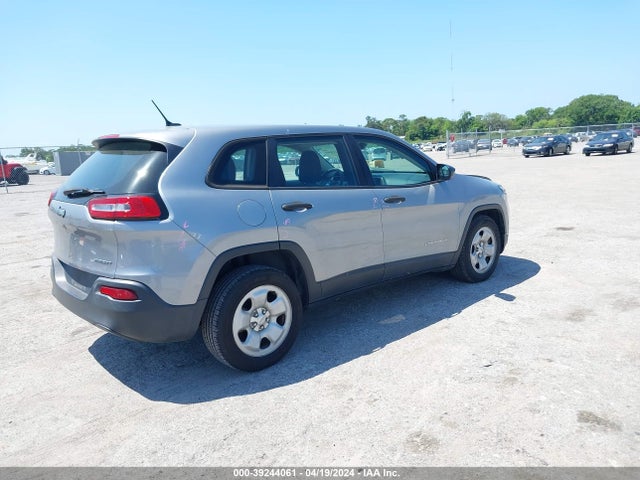 1C4PJLABXFW620647 Jeep Cherokee Sport