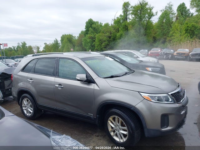 KIA Sorento Lx V6 2015 5XYKTDA72FG630561 Image 14