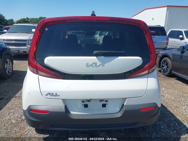 KIA SOUL LX 2022 KNDJ23AUXN7177722 Image 16