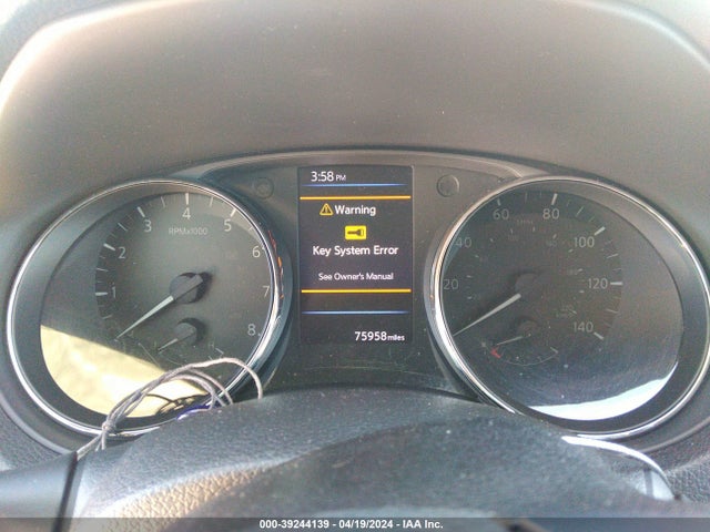 Nissan ROGUE SV 2018 5N1AT2MV7JC711476 Image 7