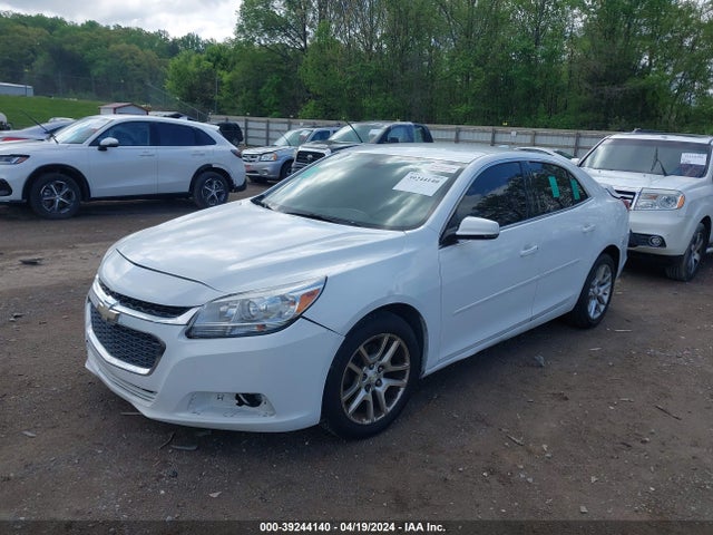 Chevrolet MALIBU 1LT 2015 1G11C5SL1FF324587 Image 2