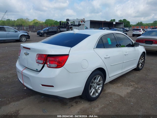 Chevrolet MALIBU 1LT 2015 1G11C5SL1FF324587 Image 4