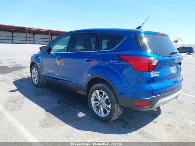 Ford ESCAPE SE 2019 1FMCU0GD8KUB46325 Image 3
