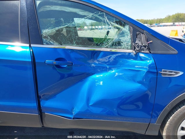 Ford ESCAPE SE 2019 1FMCU0GD8KUB46325 Image 6