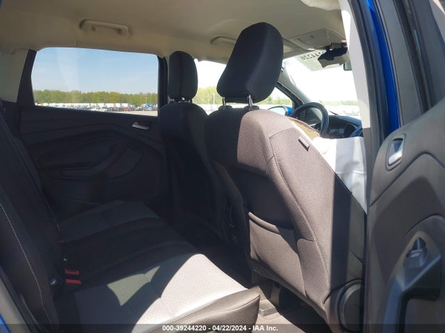 Ford ESCAPE SE 2019 1FMCU0GD8KUB46325 Image 8