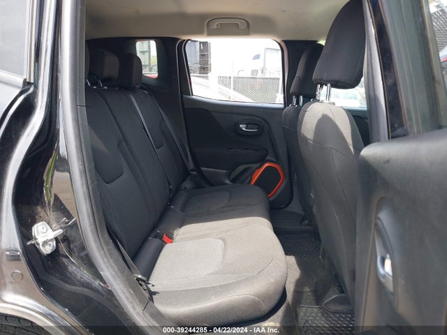 ZACCJBAB4JPH90498 Jeep Renegade Upland Edition 4x4