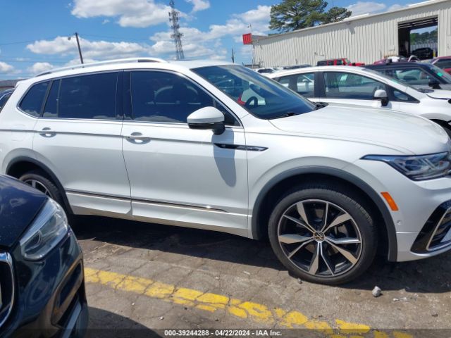 3VV4B7AX0NM117728 Volkswagen Tiguan 2.0t Sel R-line