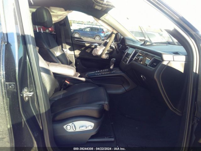 WP1AB2A55HLB10202 Porsche MACAN S