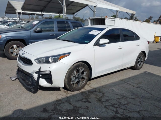 KIA Forte Lxs 2021 3KPF24AD0ME352070 Image 2