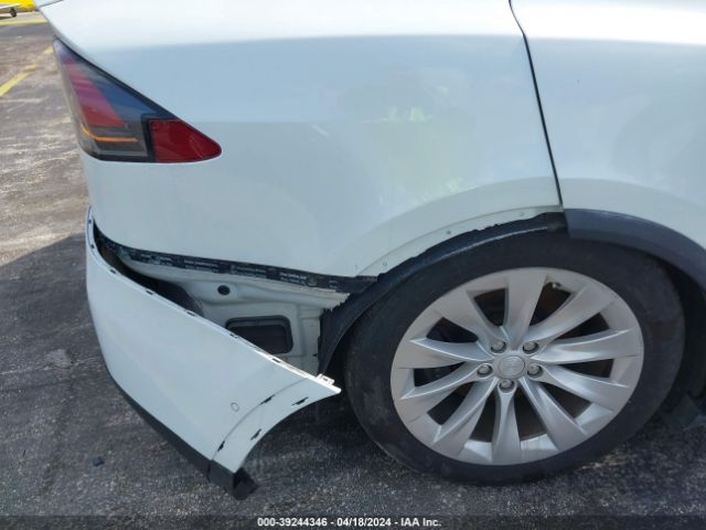 5YJXCBE20HF070252 Tesla Model X 100d/75d/90d