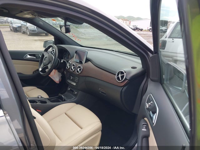 Mercedes-Benz B 250e 2017 WDDVP9AB1HJ015253 Image 5