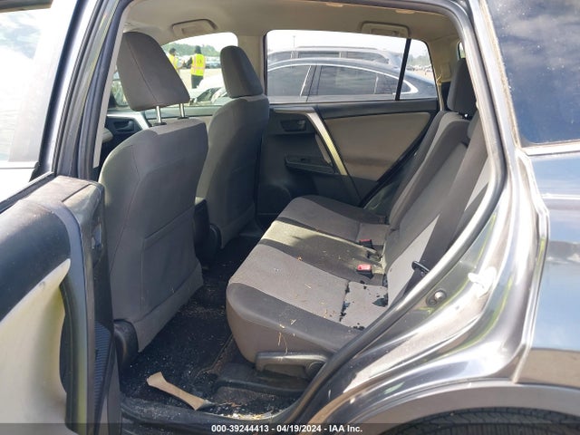 Toyota RAV4 LE 2015 JTMZFREV0FD054270 Image 8