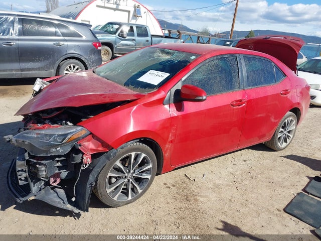 Toyota COROLLA SE 2018 2T1BURHEXJC049344 Image 2