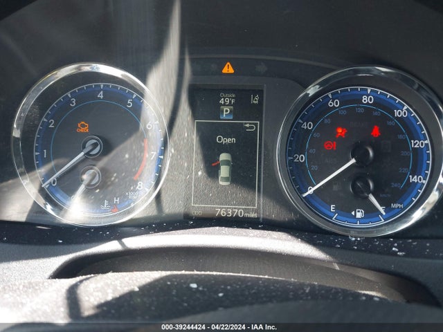 Toyota COROLLA SE 2018 2T1BURHEXJC049344 Image 7