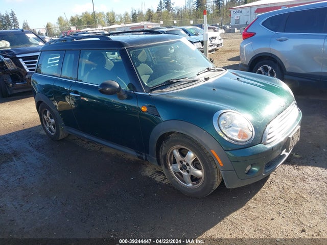 2010 MINI COOPER CLUBMAN WMWML3C51ATX51901 Photo 0