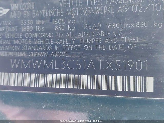 2010 MINI COOPER CLUBMAN WMWML3C51ATX51901 Photo 8