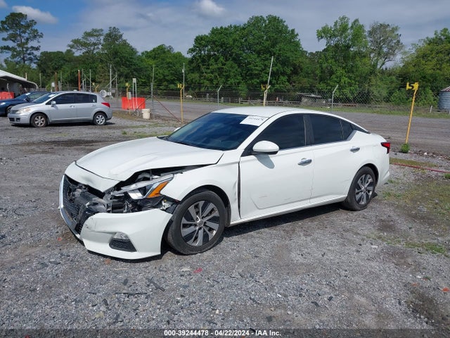 Nissan Altima 2.5 S 2019 1N4BL4BV3KC152975 Image 2