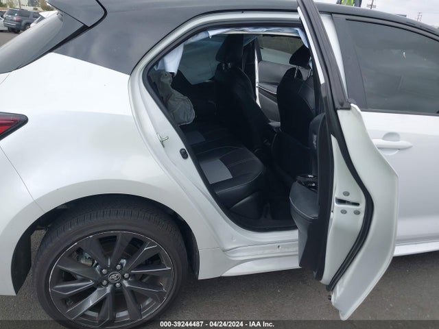 Toyota Corolla Xse 2023 JTNC4MBE8P3211453 Image 8